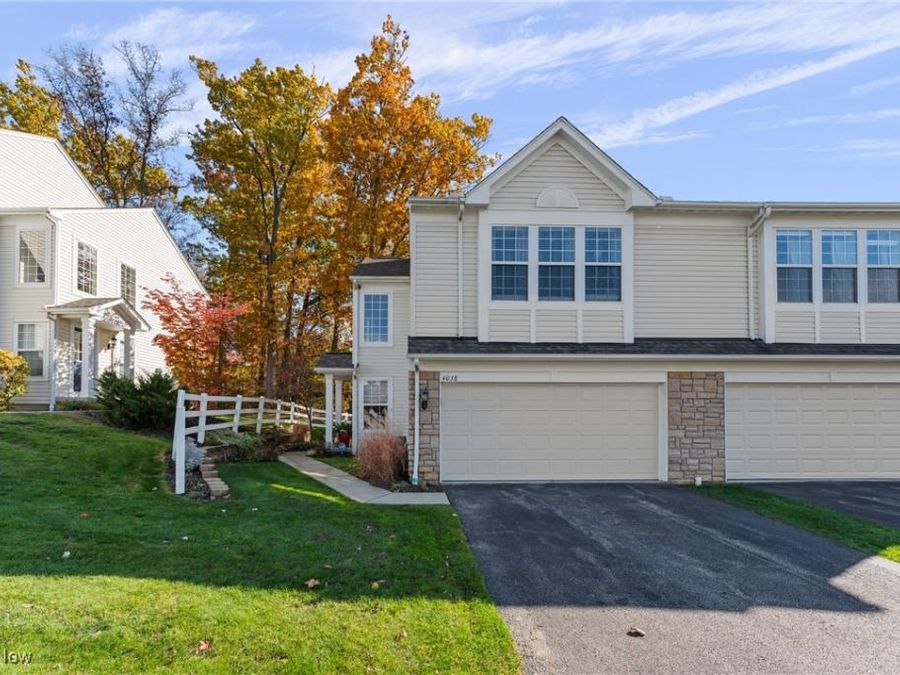 4038 Gardiner Run , Akron, OH 44321 Photo 1
