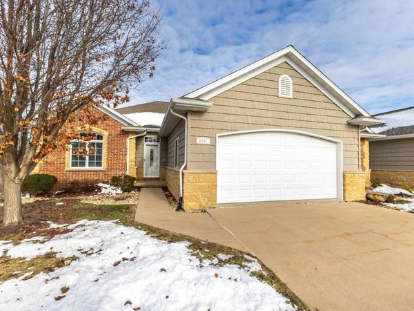 3291 Bittersweet Lane, Dubuque, IA 52001