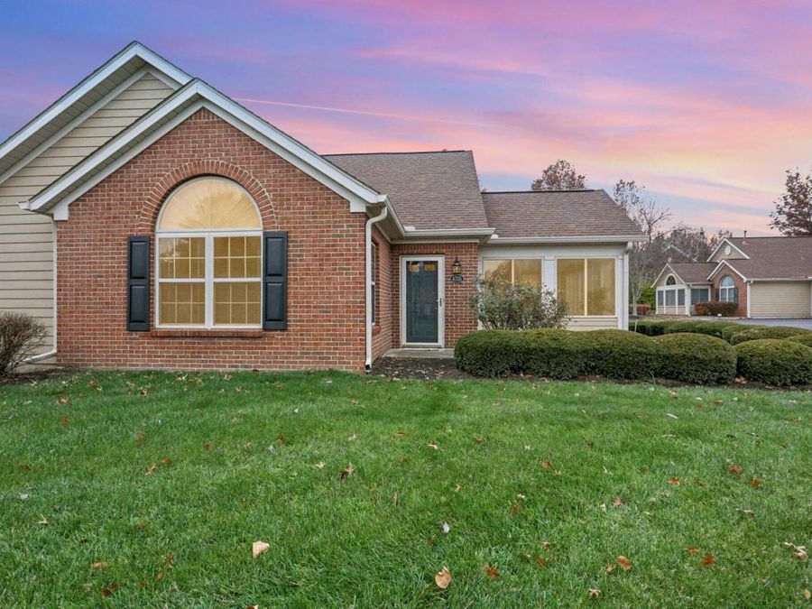 4705 Wenham Park , Unit 15, Columbus, OH 43230 Photo 1