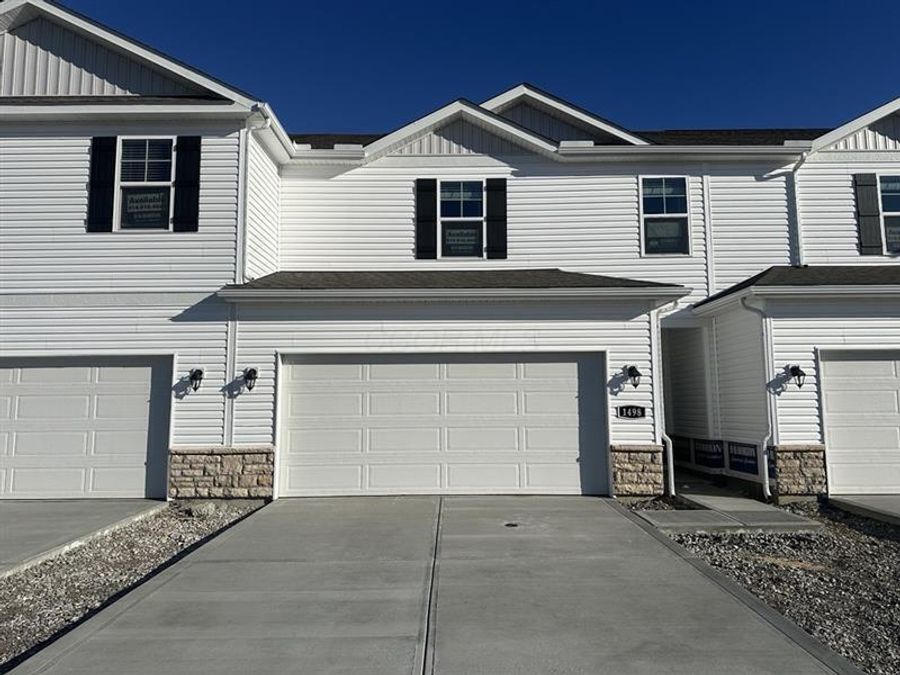 1498 Jarry Avenue , Columbus, OH 43228 Photo 1