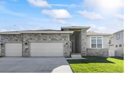 23 BALSAM Circle, COUNCIL BLUFFS, IA 51503