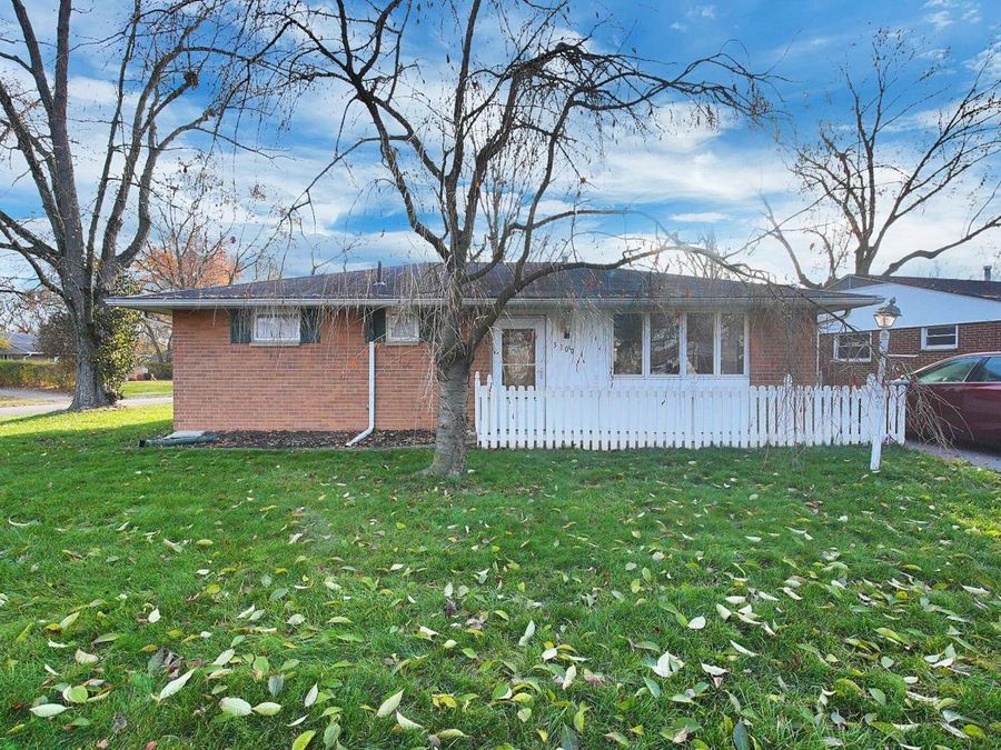 5300 Wyandot Place , Hilliard, OH 43026 Photo 1