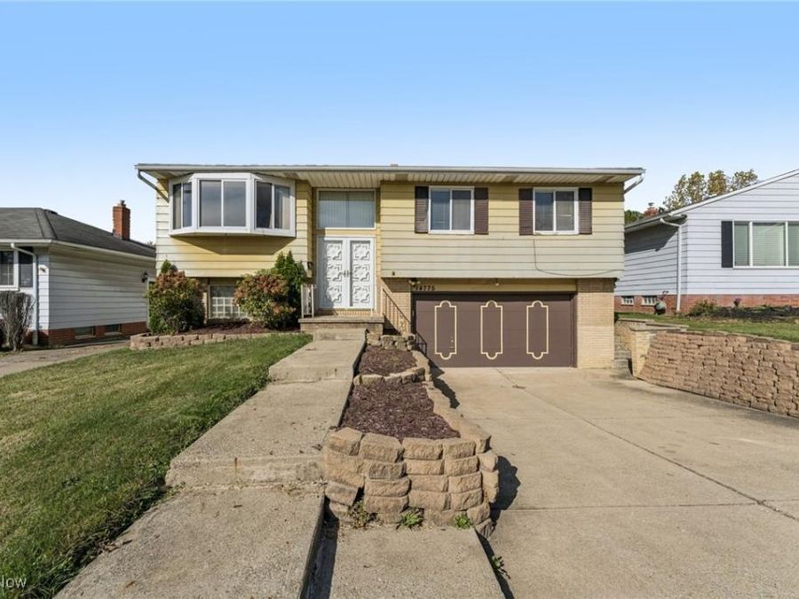 14775 Lisa Drive , Maple Heights, OH 44137 Photo 1