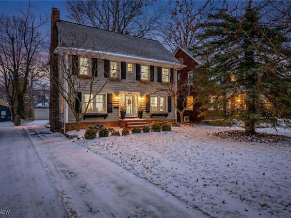 2873 Scarborough Road , Cleveland Heights, OH 44118