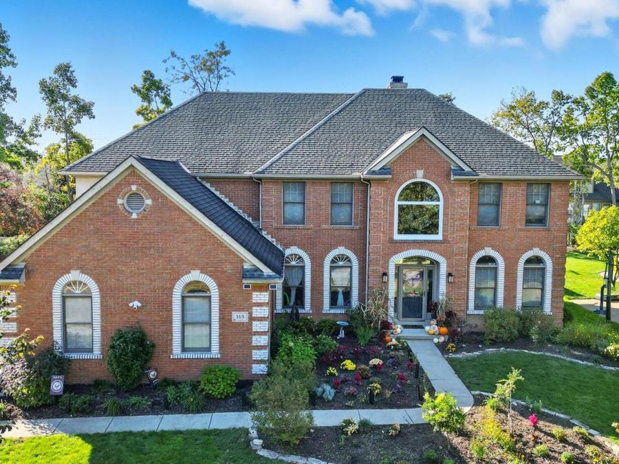 369 Windcroft Drive , Westerville, OH 43082 Photo 1