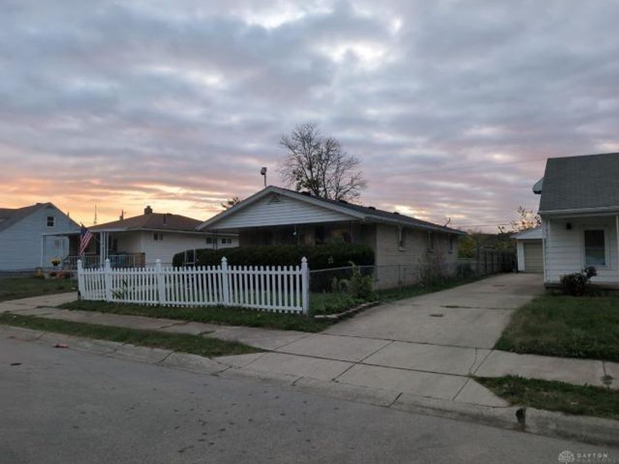 2629 Holman Street, Moraine, OH 45439 Photo 1