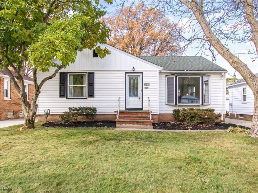 7334 Greenleaf Avenue , Parma, OH 44130 Photo 1