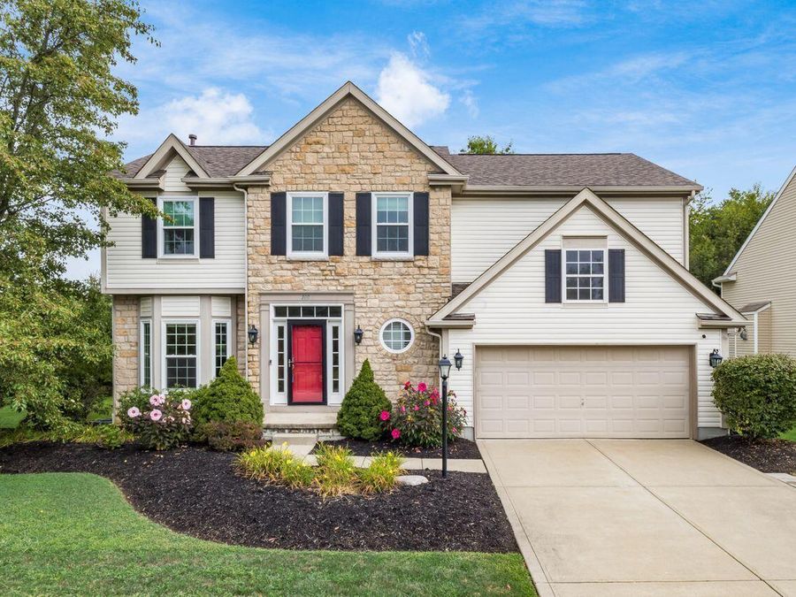 100 Terrier Court , Pataskala, OH 43062 Photo 1