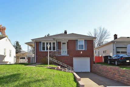 3213 S 43rd Street , Omaha, NE 68105