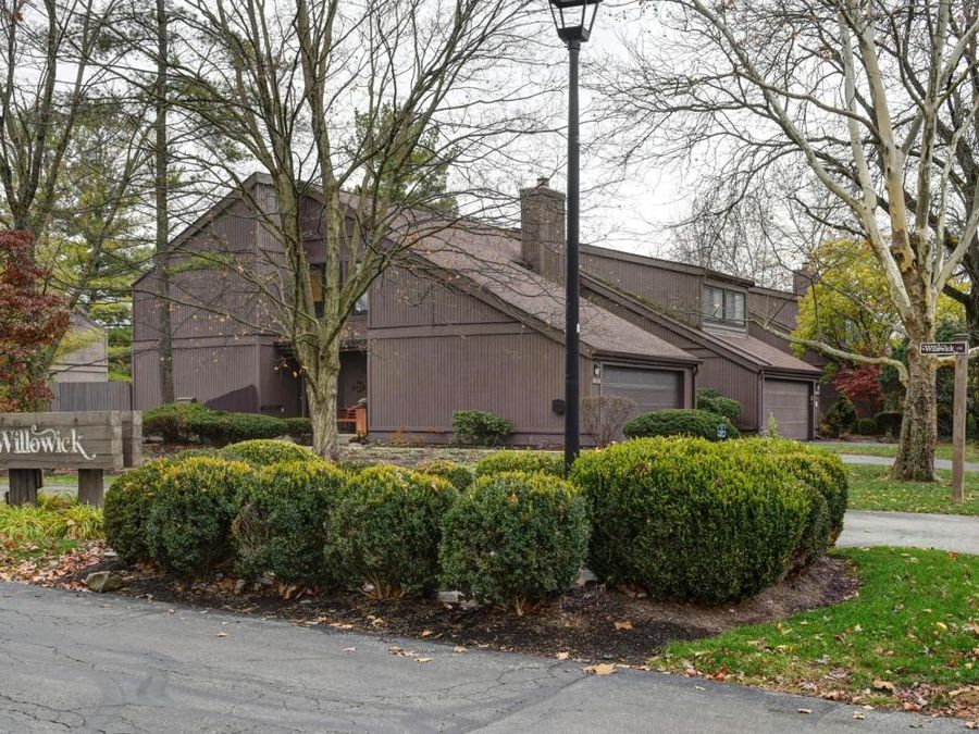 6448 Sharon Woods Boulevard , Unit B, Columbus, OH 43229 Photo 1