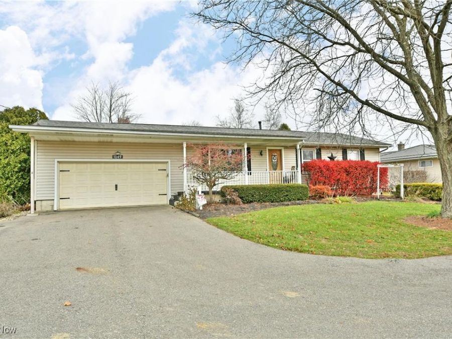 1049 Wilson Sharpsville Road , Cortland, OH 44410 Photo 1