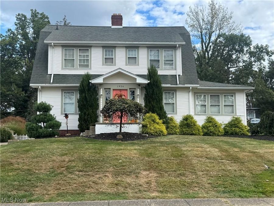 1926 Norwood Boulevard , Zanesville, OH 43701 Photo 1