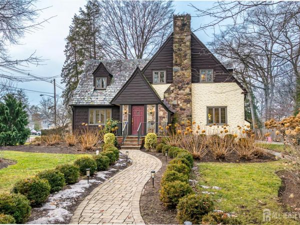 143 Lake Avenue , Metuchen, NJ 08840