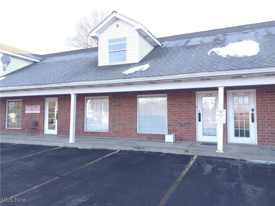 8754 Cleveland Avenue NW, North Canton, OH 44720 Photo 1