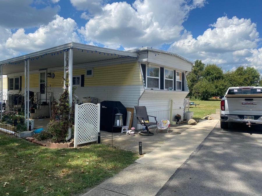 210 Cedar Street , Unit 156, Pataskala, OH 43062 Photo 1