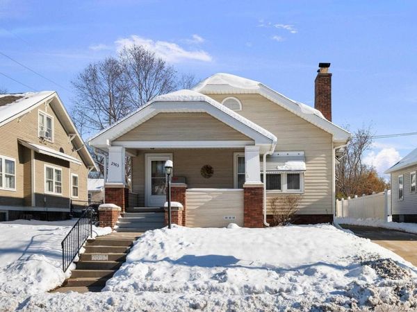 2503 30TH Street, Rock Island, IL 61210