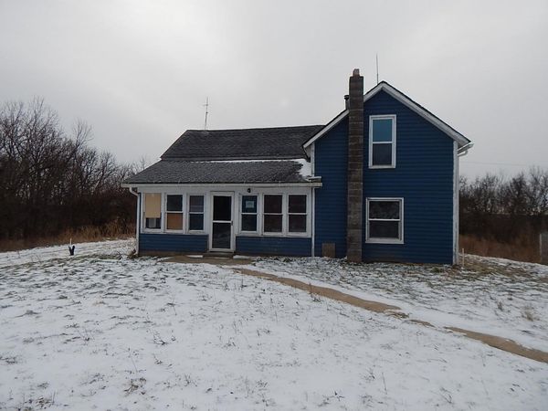 12530 Messmer Road, Savanna, IL 61074