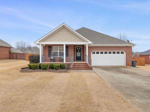 109 Wheaton Ct, Florence, AL 00000