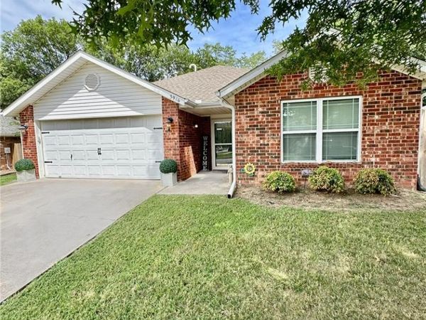 3946 W Lilac Drive , Fayetteville, AR 72704