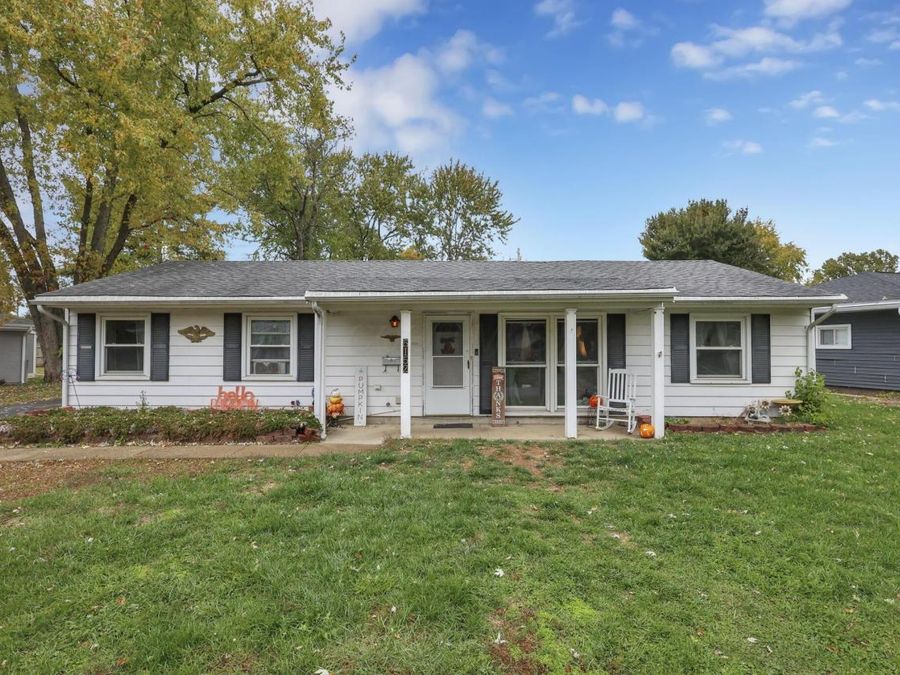 5152 Burdett Drive , Columbus, OH 43232 Photo 1