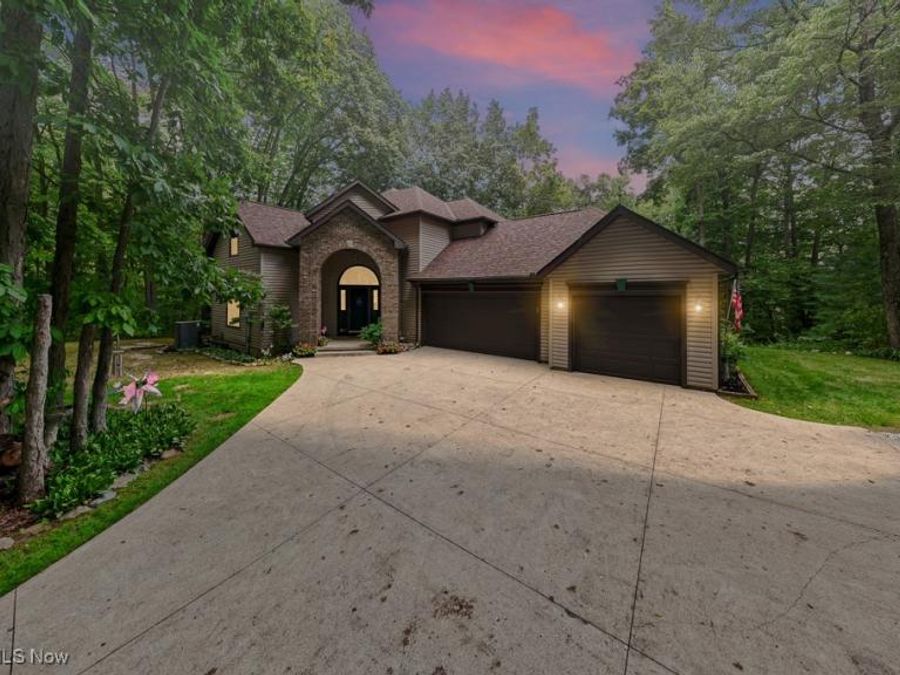 5531 Winter Brook Drive , Valley City, OH 44280 Photo 1