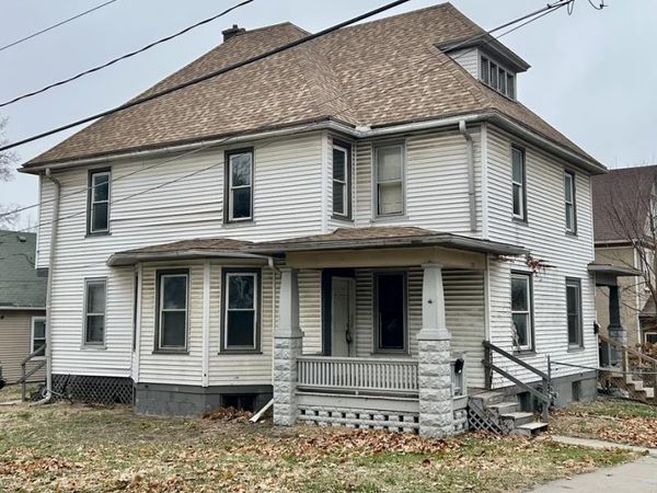 1230-1232 19th Street, Rock Island, IL 61201