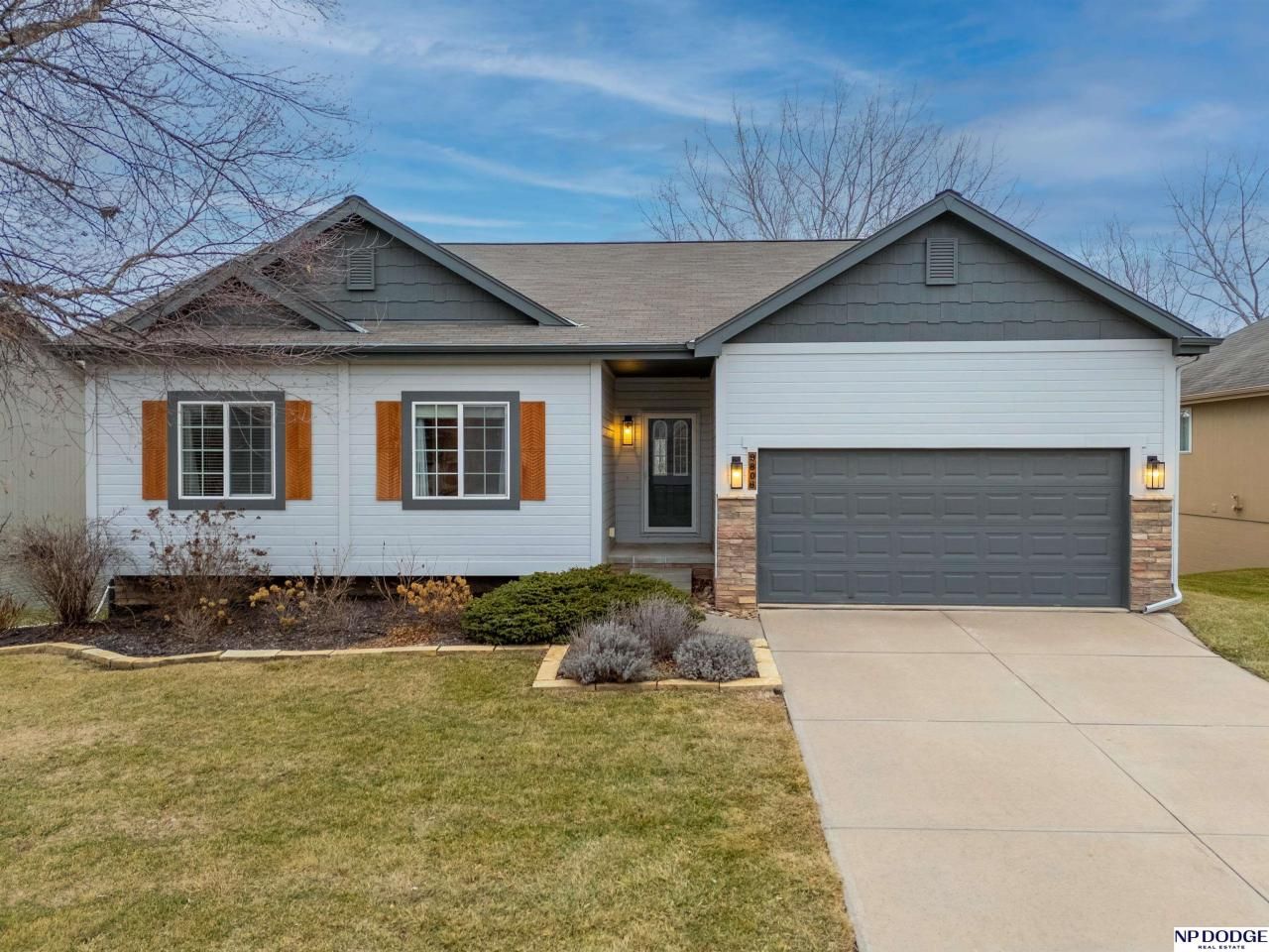 9806 Florence Street , La Vista, NE 68128