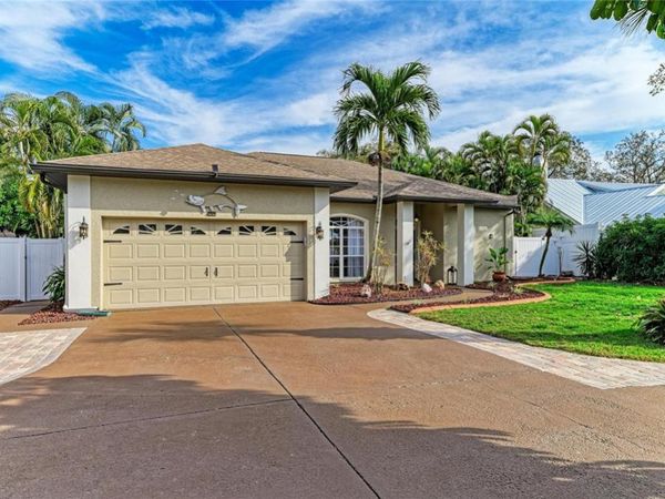 411 75TH STREET NW, BRADENTON, FL 34209