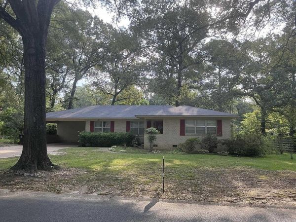 1009 Cedar , Crossett, AR 71635