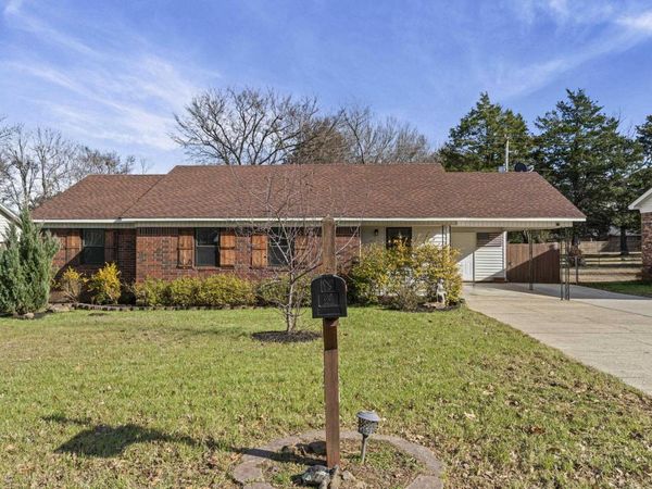 122 Joy , Searcy, AR 72143