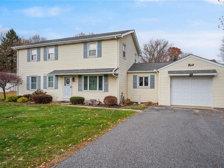 9961 Johnnycake Ridge Road , Concord, OH 44077 Photo 1