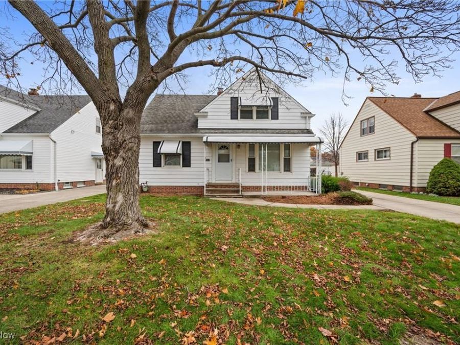 29488 Woodway Drive , Wickliffe, OH 44092 Photo 1