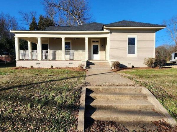 114 Austin Avenue, Carrollton, GA 30117