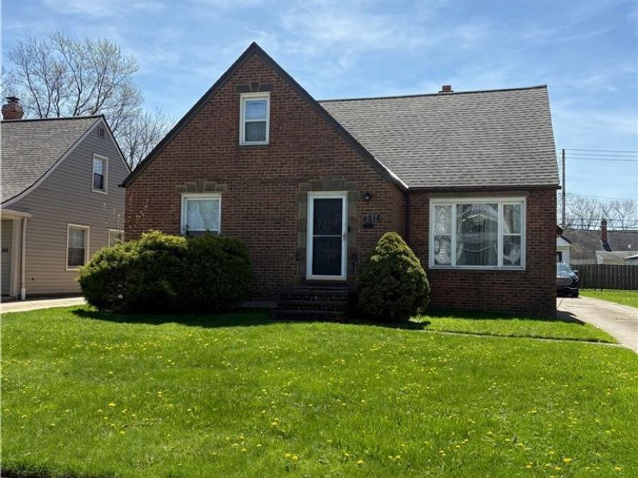 4218 Eastway Road , Cleveland, OH 44121 Photo 1