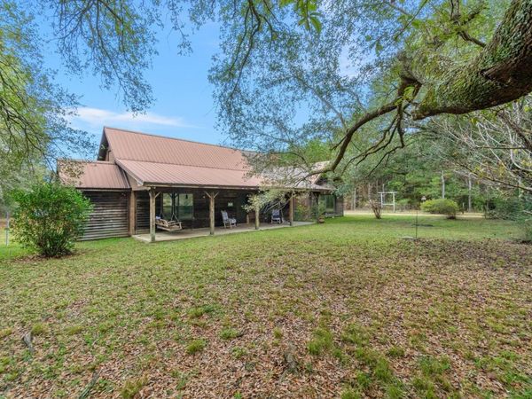 1511 Cavanaugh Rd., Bassfield, MS 39421