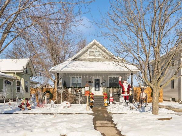 2111 Avenue J, Fort Madison, IA 52627
