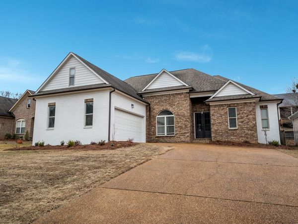 22010 Halliburton Cove, Oxford, MS 38655