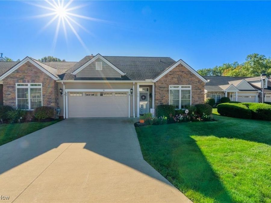 1029 Cutters Creek Drive, South Euclid, OH 44121 Photo 1