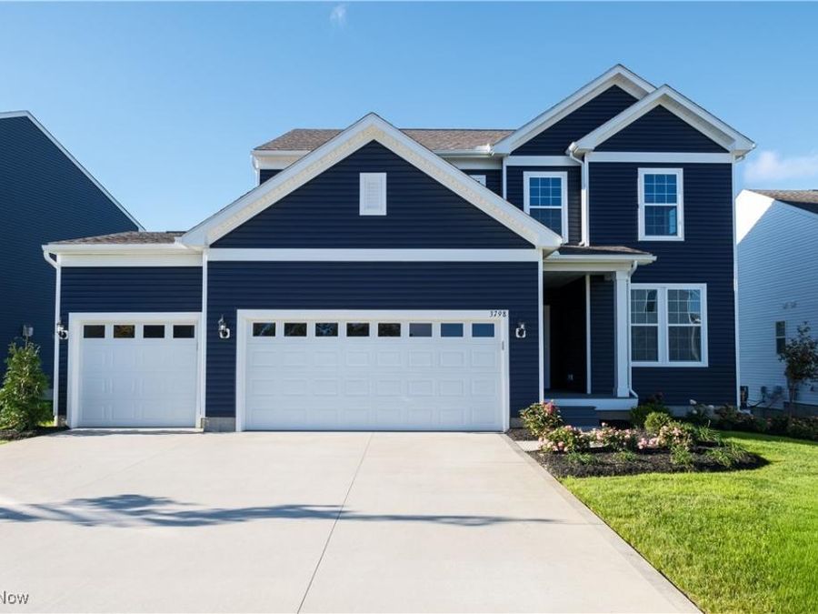 3798 Golden Wood Way , Green, OH 44685 Photo 1