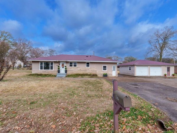 817 Grand Ave, Muscle Shoals, AL 00000