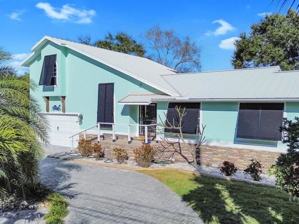 425 N Riverside Drive, Edgewater, FL 32132