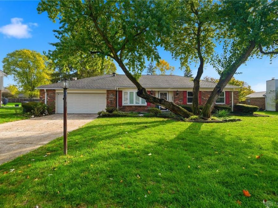 4250 Willow Creek Drive, Dayton, OH 45415 Photo 1