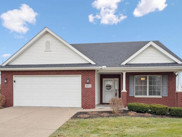 2631 E 57th Court , Davenport, IA 52807