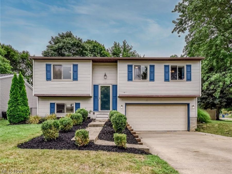 5817 Fenwood Court , Mentor on the Lake, OH 44060 Photo 1