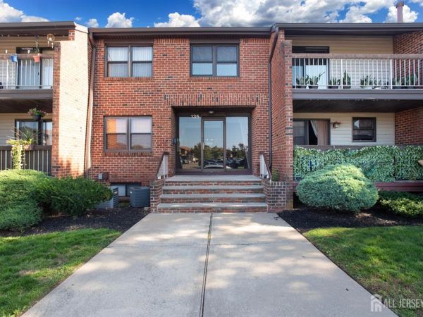 135 Beverly Hill Terr , Woodbridge, NJ 07095