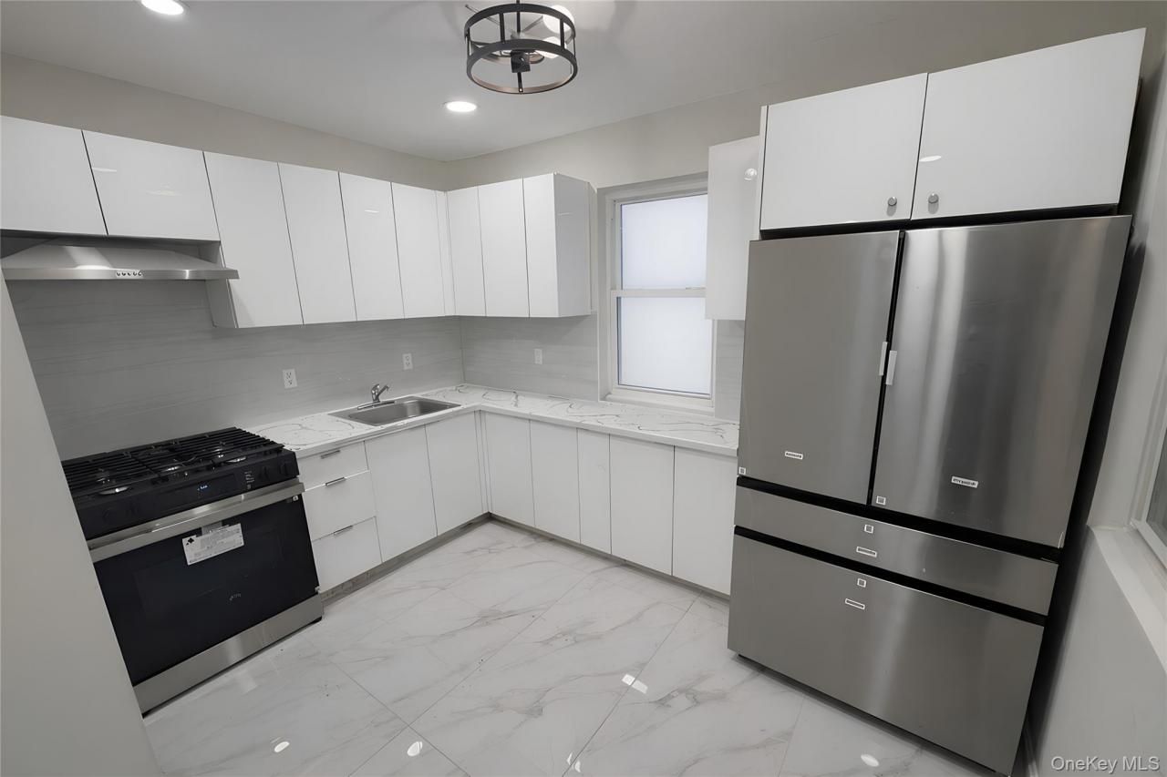 UNIT 2, BROOKLYN, NY 11207 | cbamhomes.com | MLS ID 953475