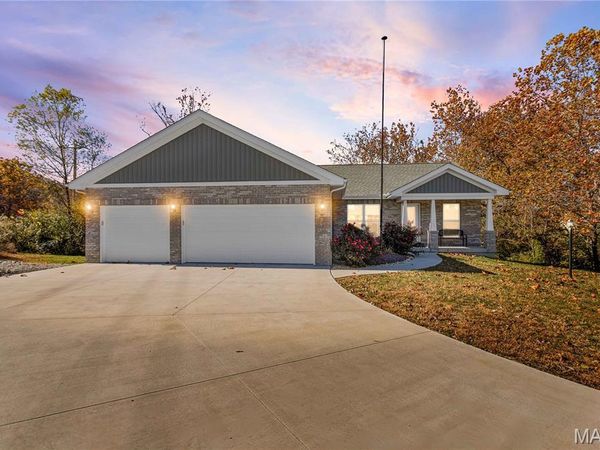 25714 Walnut Creek Drive , Dow, IL 62022