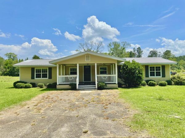 668 Evergreen Church Rd., Seminary, MS 39479