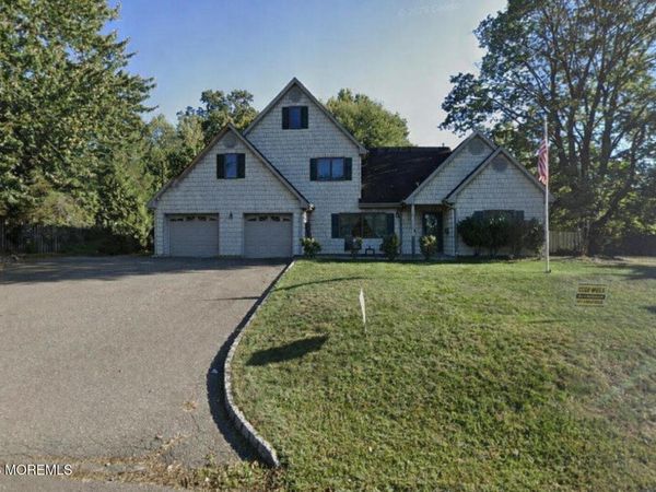 24 Stephenville Parkway , Edison, NJ 08820