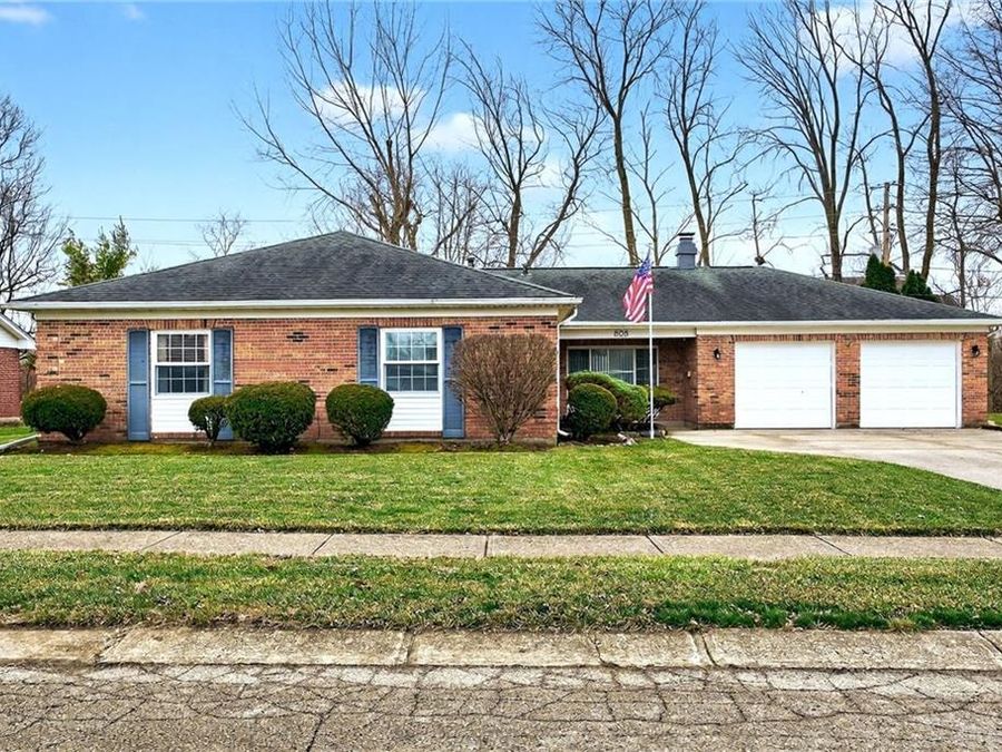 808 Fairgrove Way, Trotwood, OH 45426 Photo 1